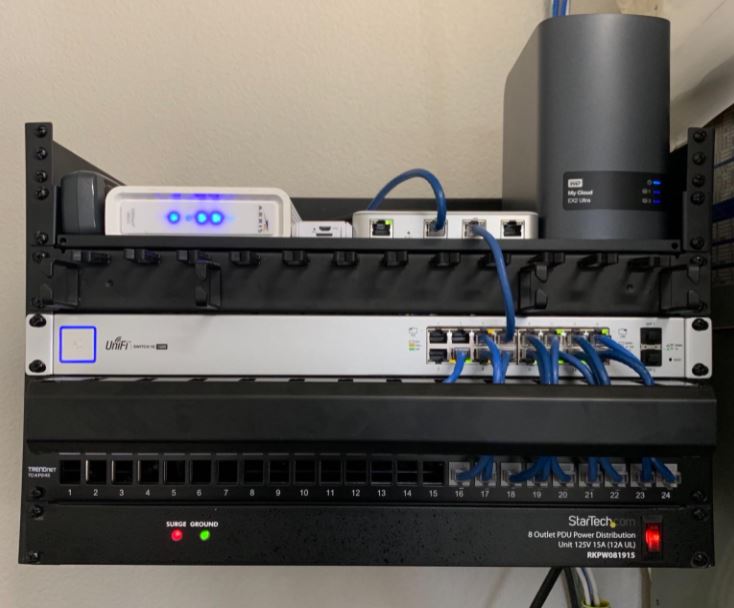 Guide to the Best Server Rack Cable Management System – Catenus