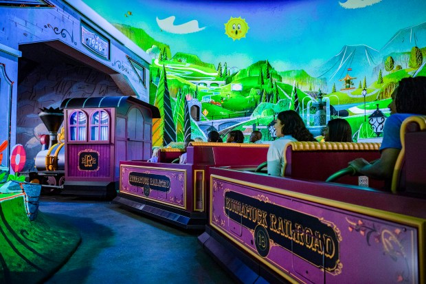 What to expect when Mickey & Minnie’s Runaway Railway opens at Disneyland