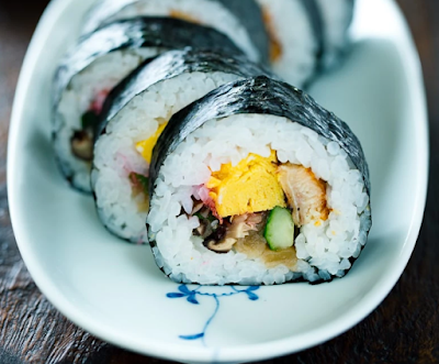 Futomaki  (Maki Sushi)