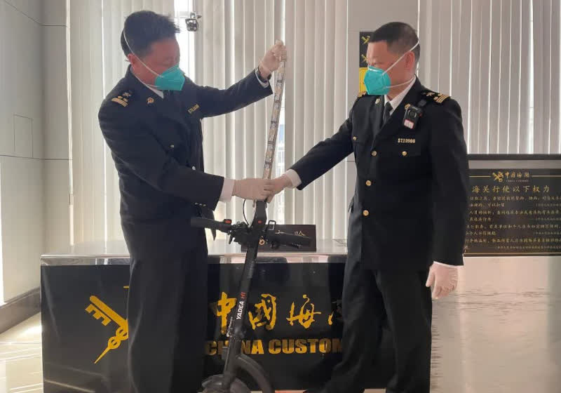 Man tries to sneak 84 SSDs past Chinese customs by stuffing them inside electric scooter