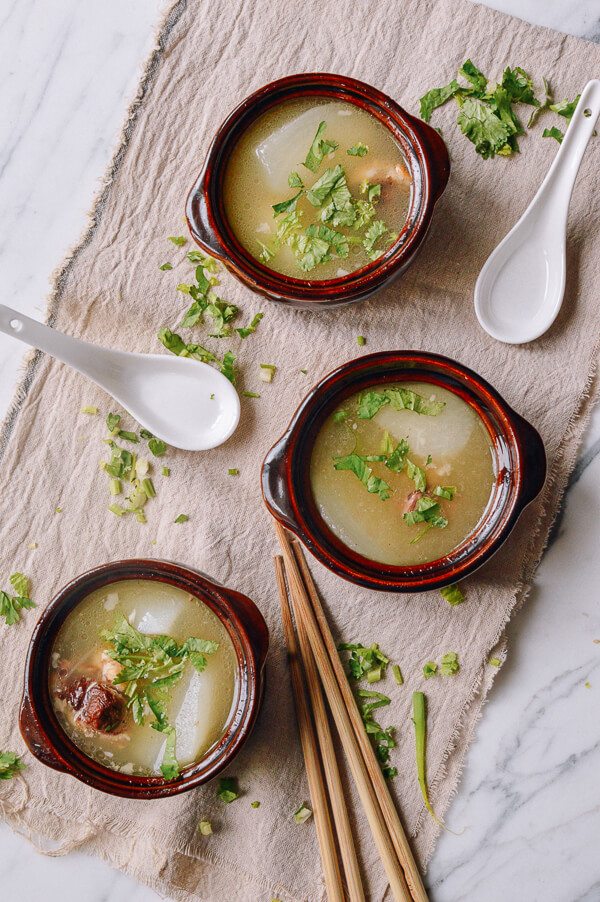 15 Nourishing Chinese Soup Recipes